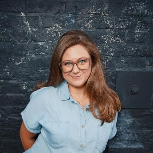 Ali Clayton in Philadelphia