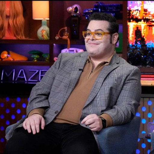 Josh Gad in Philadelphia